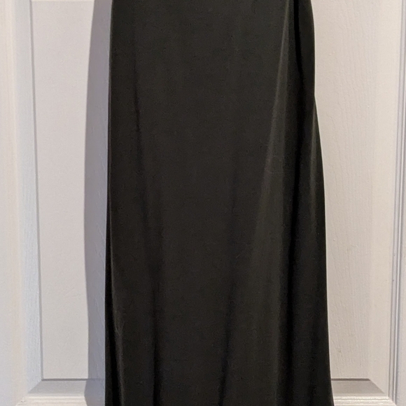 Saint + Sofia Maxi Dress Dark Green 16 - Picture 11 of 11